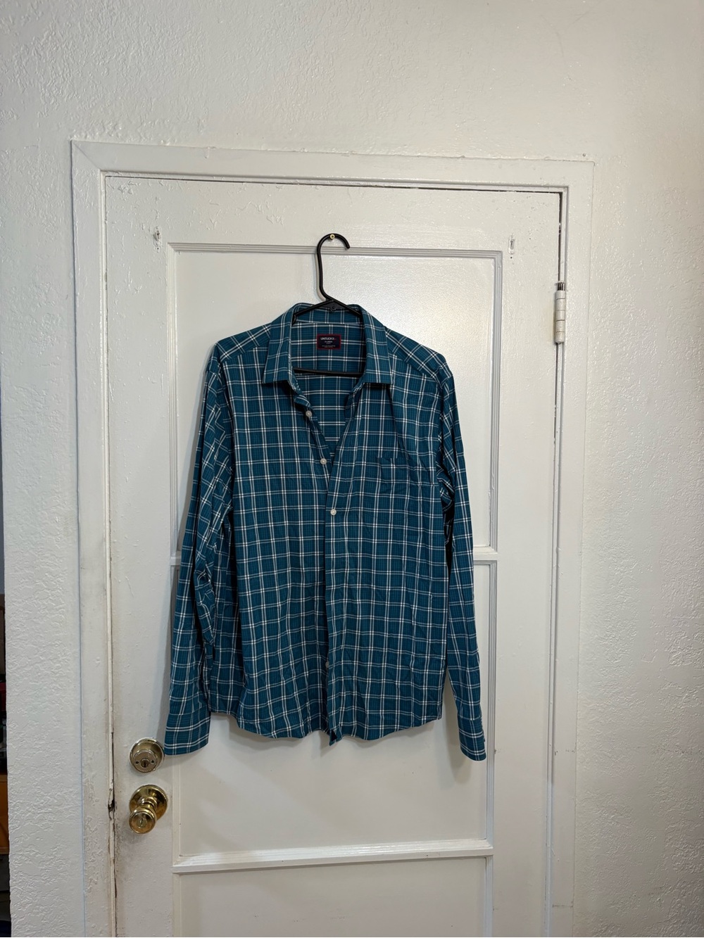 UNTUCKit  Plaid Button Casual Long Sleeve slim fit